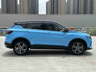 2023 Geely Coolray I Рестайлинг, голубой, 1380000 рублей, вид 4
