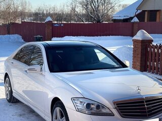 2006 Mercedes-Benz S-Класс 500 Long V (W221), белый, 1250000 рублей, вид 4