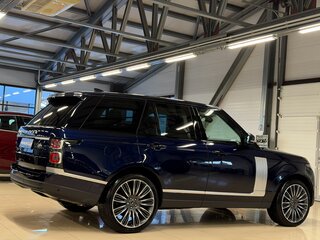 2021 Land Rover Range Rover IV Рестайлинг, синий, 7849000 рублей, вид 4