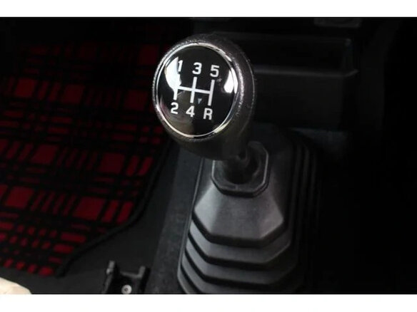 2022 Suzuki Jimny Kei car IV, белый, 1250111 рублей - вид 12