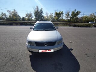 2000 Volkswagen Passat B5, серебристый, 420000 рублей, вид 3