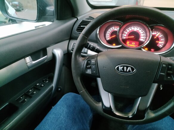 2009 Kia Sorento II, чёрный - вид 7