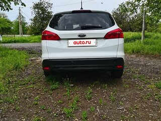 2017 Ford Focus III Рестайлинг, белый, 700000 рублей, вид 4