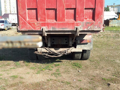 2012 Sinotruk Howo ZZ3257, красный, 1600000 рублей, вид 4