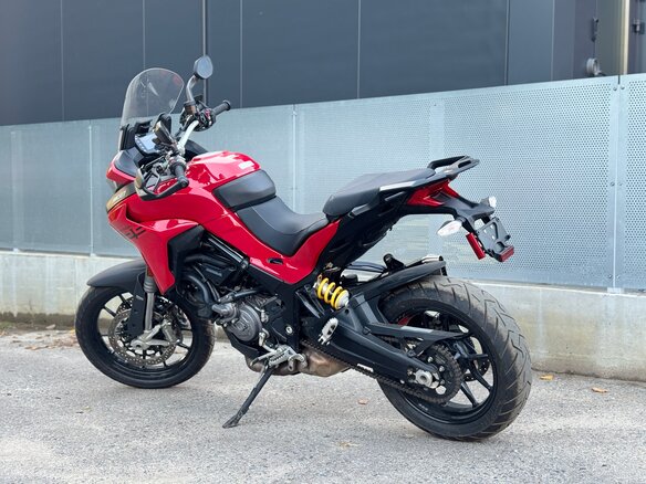 2023 Ducati Multistrada V2, красный, 1550000 рублей - вид 8