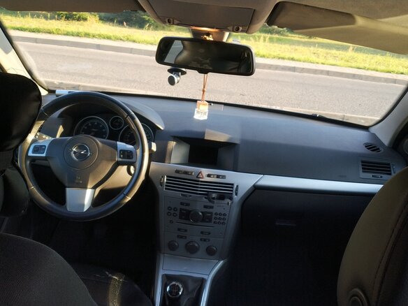 2011 Opel Astra H Рестайлинг, серый, 600000 рублей - вид 5