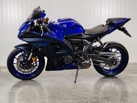 2022 Yamaha YZF-R7, синий, 829000 рублей, вид 5