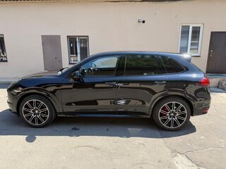 2014 Porsche Cayenne Diesel II (958), чёрный, 3150000 рублей, вид 2