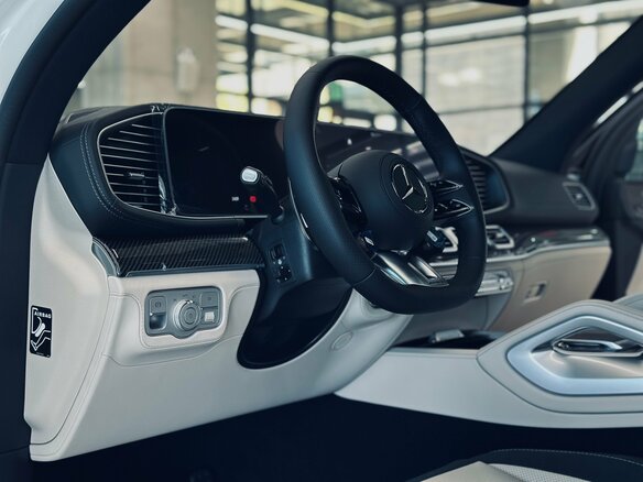 2025 Mercedes-Benz GLS AMG 63 AMG II (X167) Рестайлинг, белый, 29990000 рублей - вид 35