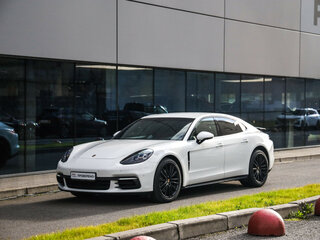 2017 Porsche Panamera 4S II, белый, 6326000 рублей, вид 2