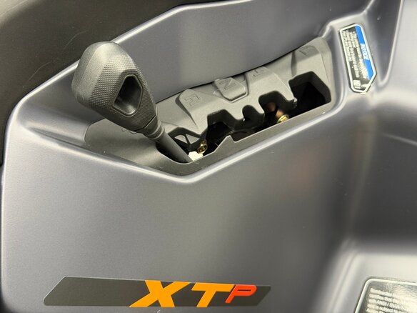 2025 BRP Can-Am Outlander Max XT-P 1000R, чёрный, 2295000 рублей - вид 14
