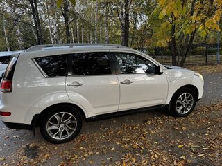 2011 Citroen C-Crosser, белый, 1150000 рублей, вид 4
