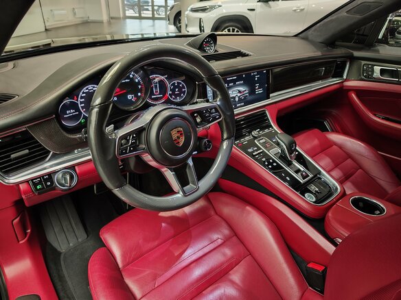 2017 Porsche Panamera Turbo II, чёрный, 5537000 рублей - вид 6
