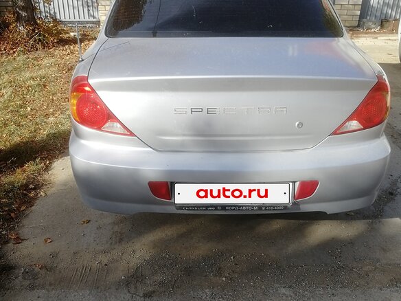 2006 Kia Spectra I Рестайлинг 2, серебристый, 350000 рублей - вид 1