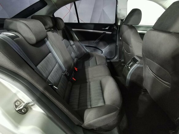 2011 Skoda Octavia II (A5) Рестайлинг, жёлтый - вид 13