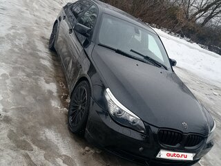 2003 BMW 5 серии 520i V (E60/E61), чёрный, 870000 рублей, вид 3