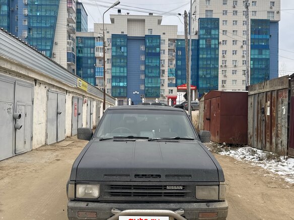 1990 Nissan Terrano I, чёрный, 499000 рублей - вид 2