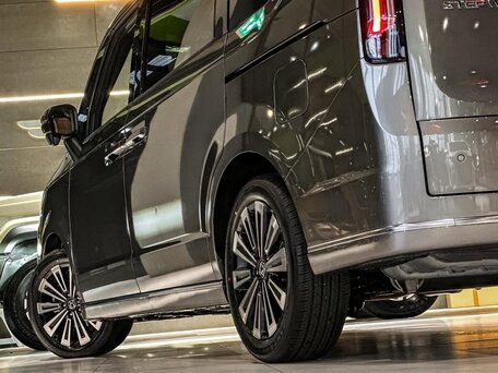 2026 Honda Stepwgn Spada VI, серый, 2630000 рублей, вид 4