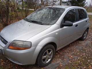 2006 Chevrolet Aveo I, серебристый, 330000 рублей, вид 1