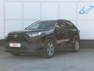 2020 Toyota RAV4 V (XA50), чёрный, 2885000 рублей, вид 2