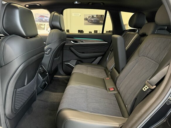 2026 Geely Monjaro I Рестайлинг, чёрный, 4954990 рублей - вид 14