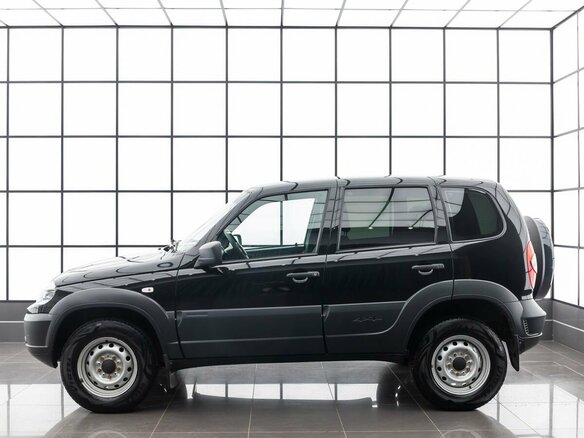 2020 Lada (ВАЗ) Niva, чёрный, 879000 рублей - вид 5