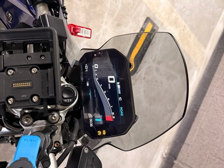 2020 BMW F 900 R, синий, 1030000 рублей, вид 5