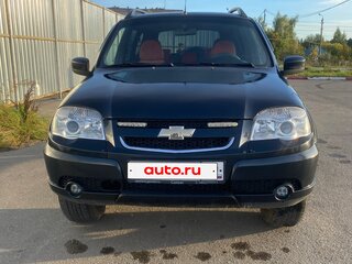 2013 Chevrolet Niva I Рестайлинг, чёрный, 445000 рублей, вид 2