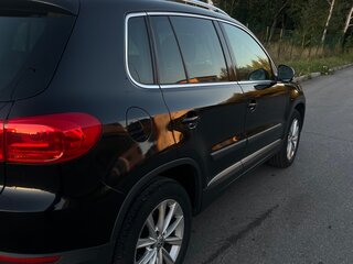 2013 Volkswagen Tiguan I Рестайлинг, чёрный, 1350000 рублей, вид 3
