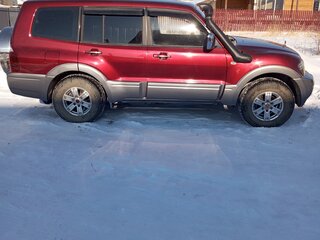2004 Mitsubishi Pajero III Рестайлинг, пурпурный, 1300000 рублей, вид 4