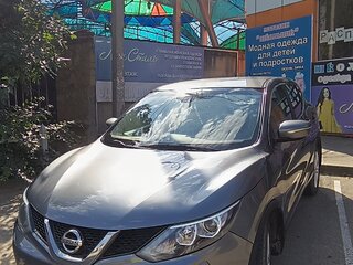 2014 Nissan Qashqai II, серый, 1050000 рублей, вид 2