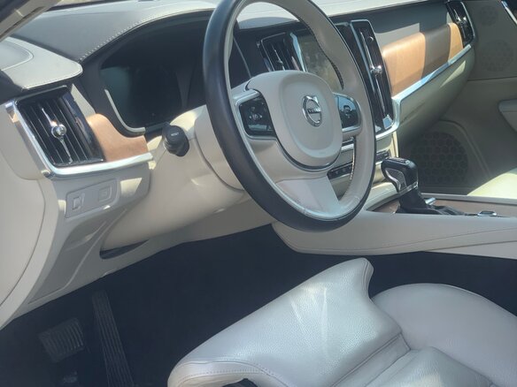 2019 Volvo S90 II, чёрный, 3050000 рублей - вид 11