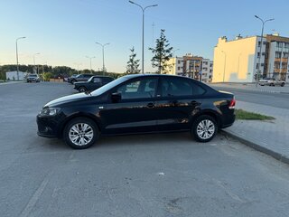 2014 Volkswagen Polo V, чёрный, 750000 рублей, вид 5