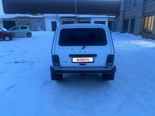 2019 Lada (ВАЗ) 2121 (4x4) I Рестайлинг, белый, 590000 рублей, вид 4