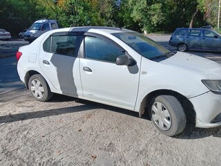 2016 Renault Logan II, белый, 380000 рублей, вид 3