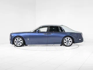 2022 Rolls-Royce Phantom Long Extended VIII, синий, 44500000 рублей, вид 5