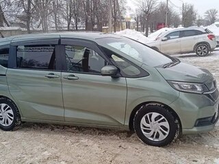 2020 Honda Freed II Рестайлинг, зелёный, 1800000 рублей, вид 2