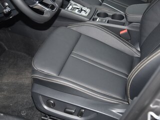 2026 Skoda Octavia IV (A8), серый, 2680000 рублей, вид 5