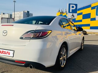 2011 Mazda 6 II (GH) Рестайлинг, белый, 850000 рублей, вид 4
