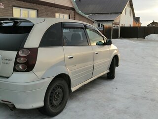 2000 Toyota Nadia, серый, 450000 рублей, вид 3