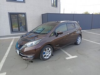 2017 Nissan Note e-Power II Рестайлинг, коричневый, 1080000 рублей, вид 3