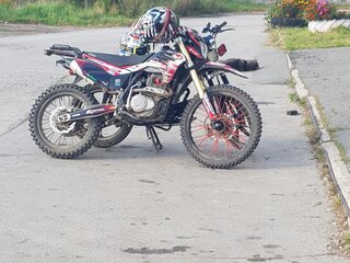 2023 BSE Z3, красный, 160000 рублей, вид 1