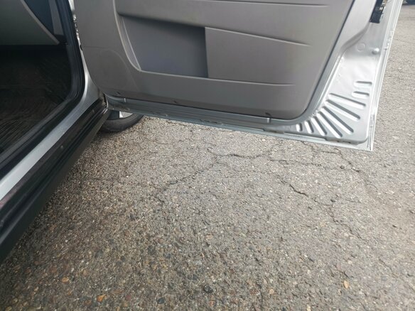 2011 Lada (ВАЗ) Priora I, серебристый, 420000 рублей - вид 17
