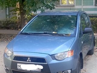 2010 Mitsubishi Colt CZ2 VI (Z30) Рестайлинг, серебристый, 650000 рублей, вид 1