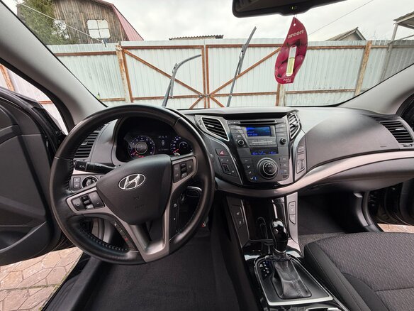 2016 Hyundai i40 I Рестайлинг, чёрный, 1400000 рублей - вид 12