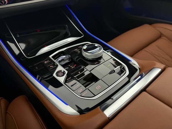 2025 BMW X5 40d IV (G05/G18) Рестайлинг, синий, 17190000 рублей - вид 18