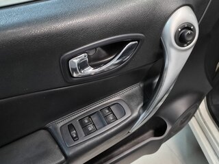 2009 Renault Koleos I, белый, 599000 рублей, вид 4