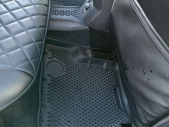 2012 Ford Focus III, серебристый, 850000 рублей - вид 9