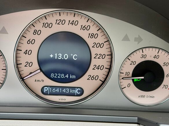 2004 Mercedes-Benz E-Класс 320 III (W211, S211), чёрный, 1400000 рублей - вид 24