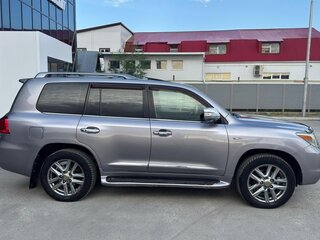 2008 Lexus LX 570 III, серебристый, 3300000 рублей, вид 3